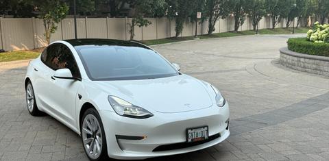 Tesla Model 3 2021