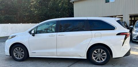 Toyota Sienna 2021