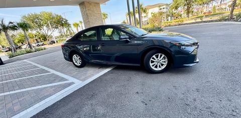 Toyota Camry Hybrid 2025
