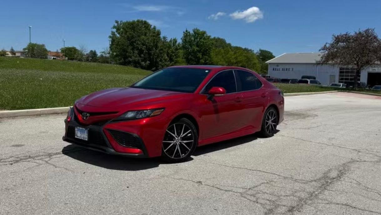 Toyota Camry 2022 in Lockport, IL