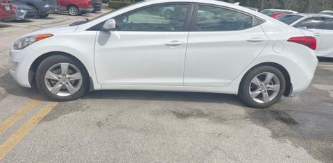 Hyundai Elantra 2013