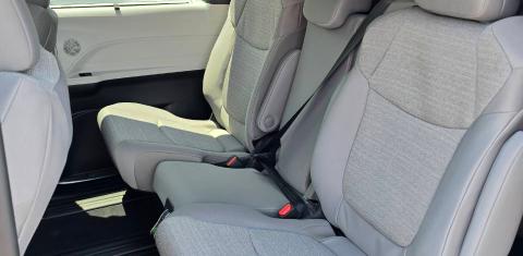 Toyota Sienna 2026