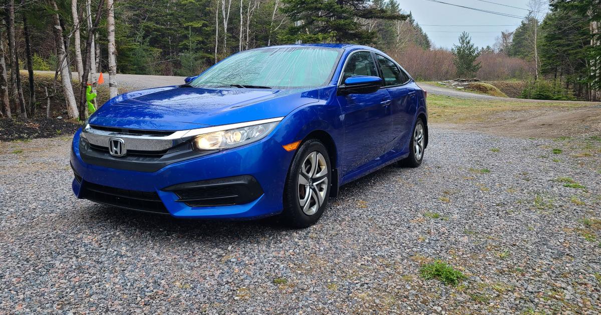 Honda Civic 2016 rental in Humber Valley Resort, NL by Luke D. Turo