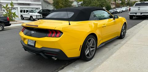 Ford Mustang 2024