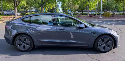 Tesla Model 3 2023