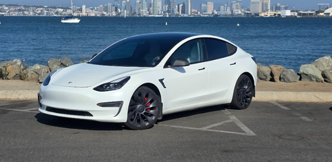 Tesla Model 3 2022