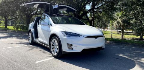 Tesla Model X 2018