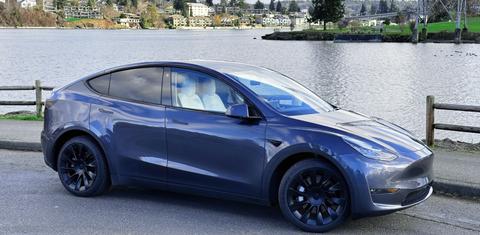 Tesla Model Y 2021