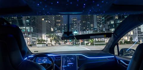 Tesla Model X 2021