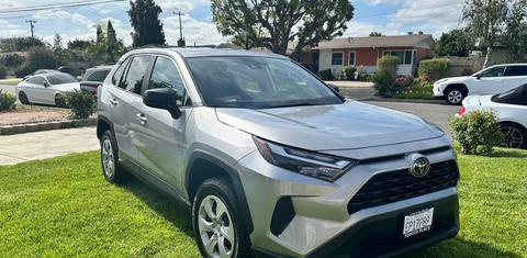 Toyota RAV4 2024