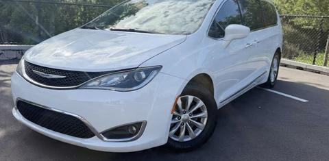 Chrysler Pacifica 2019