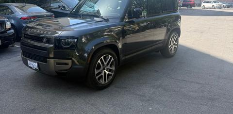 Land Rover Defender 2026