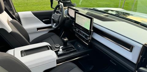 GMC HUMMER EV SUV 2025