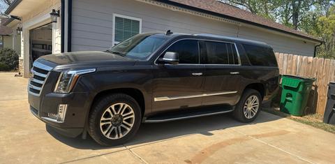 Cadillac Escalade ESV 2017