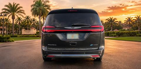 Chrysler Pacifica 2023