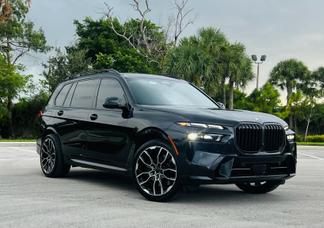 BMW X7 car