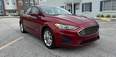 Ford Fusion Hybrid 2019