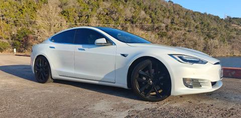 Tesla Model S 2017