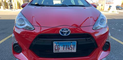 Toyota Prius c 2015