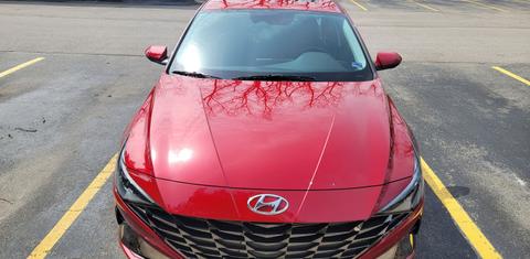 Hyundai Elantra 2022