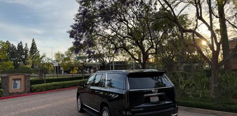 Cadillac Escalade ESV 2025