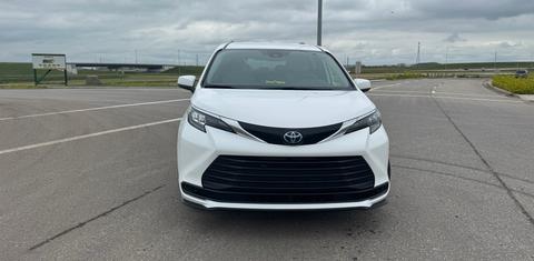 Toyota Sienna 2025