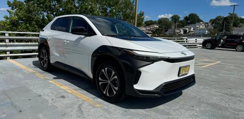 Toyota bZ4X 2024