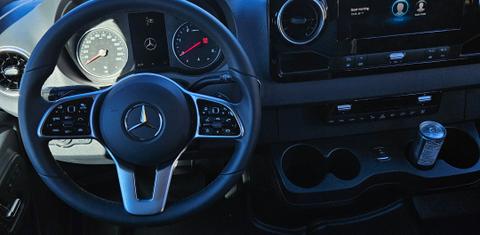 Mercedes-Benz Sprinter 2024