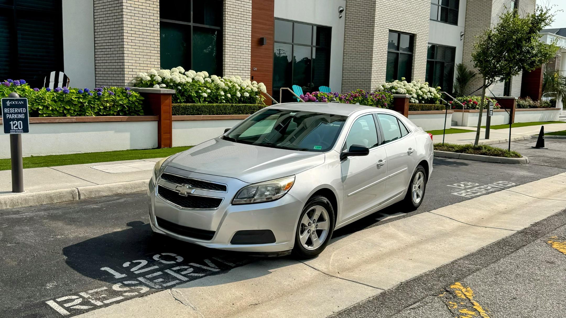 Chevrolet Malibu 2013 in Virginia Beach, VA