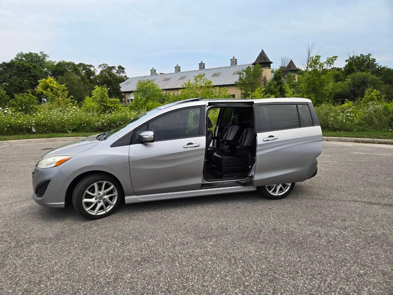 Mazda Mazda5 2014 à Oshawa, ON