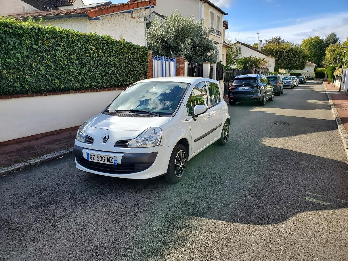 Renault MODUS 2012 à Saint-Gratien