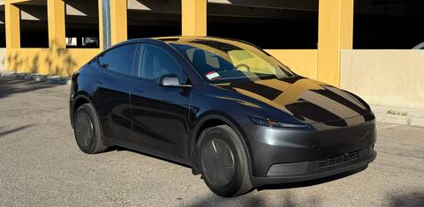 Tesla Model Y 2026