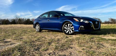 Nissan Altima 2020