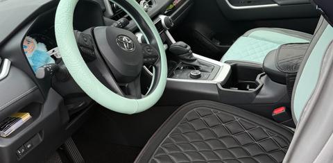 Toyota RAV4 Hybrid 2025
