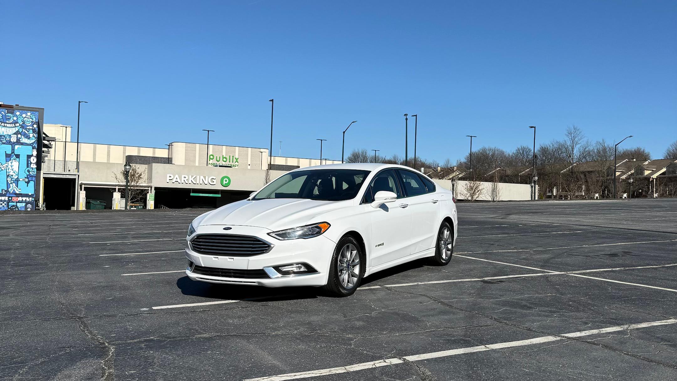 Ford Fusion Hybrid 2017 in Atlanta, GA