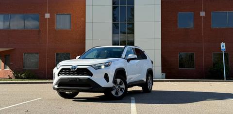 Toyota RAV4 Hybrid 2024
