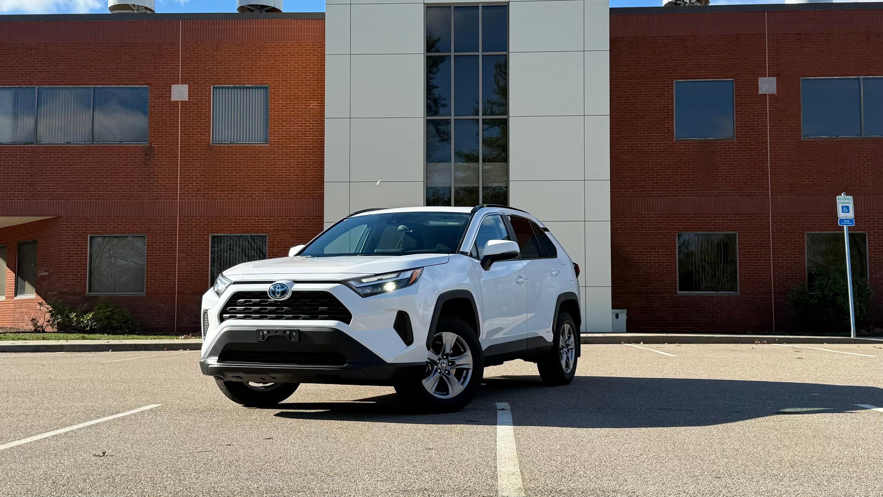 Toyota RAV4 Hybrid 2024 in Quincy, MA