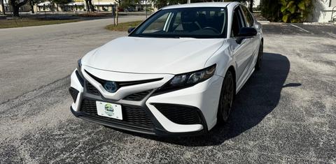 Toyota Camry Hybrid 2023