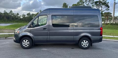 Mercedes-Benz Sprinter 2021