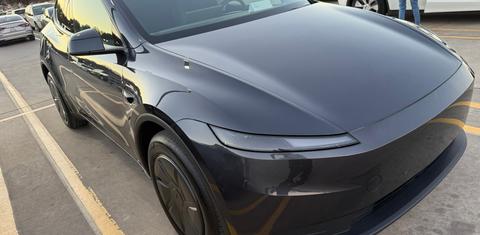 Tesla Model Y 2026