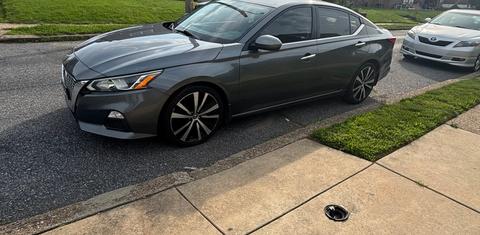 Nissan Altima 2020