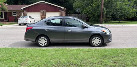 Nissan Versa 2018