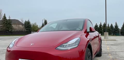 Tesla Model Y 2023
