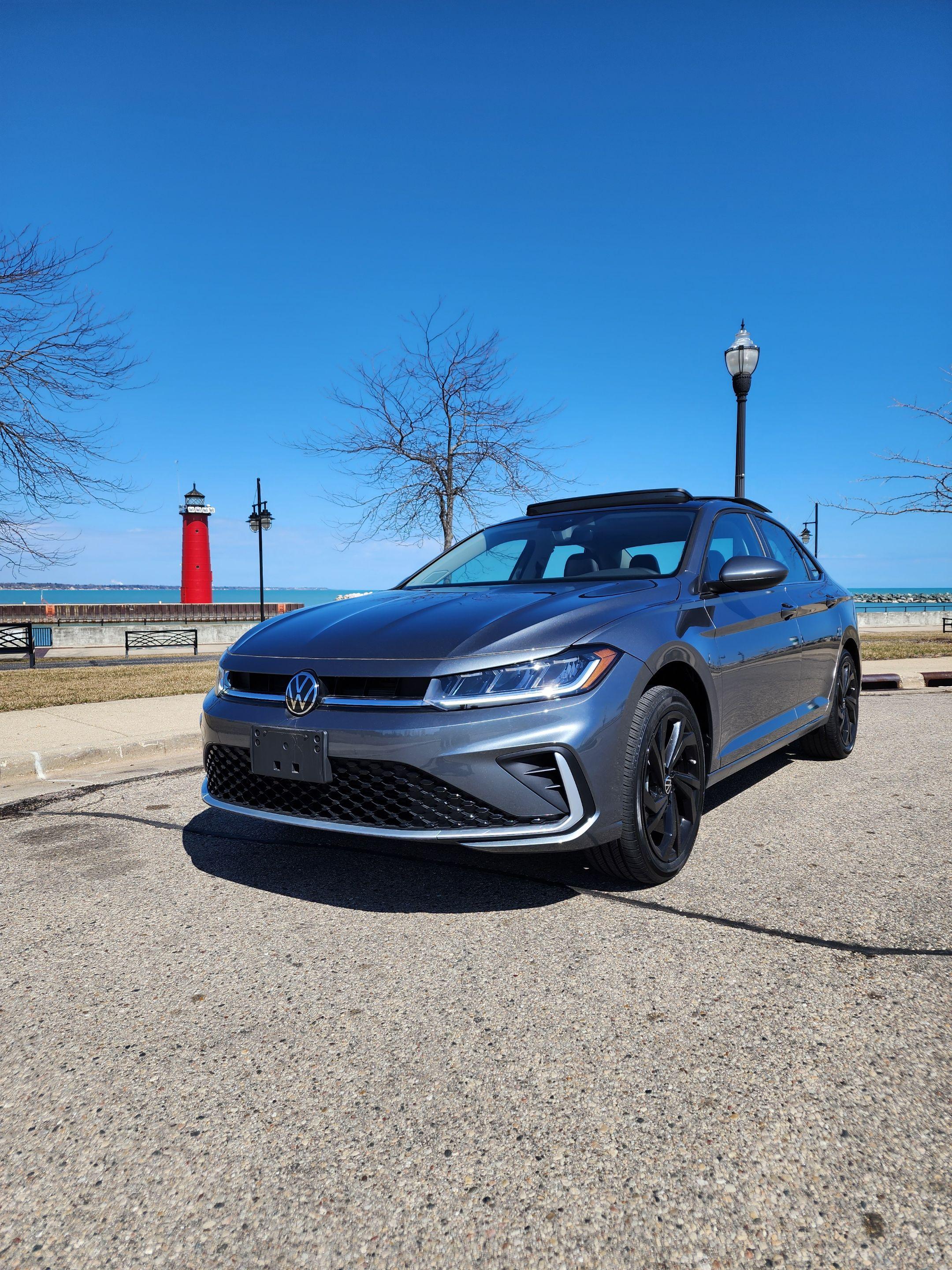 Volkswagen Jetta 2025 in Kenosha, WI
