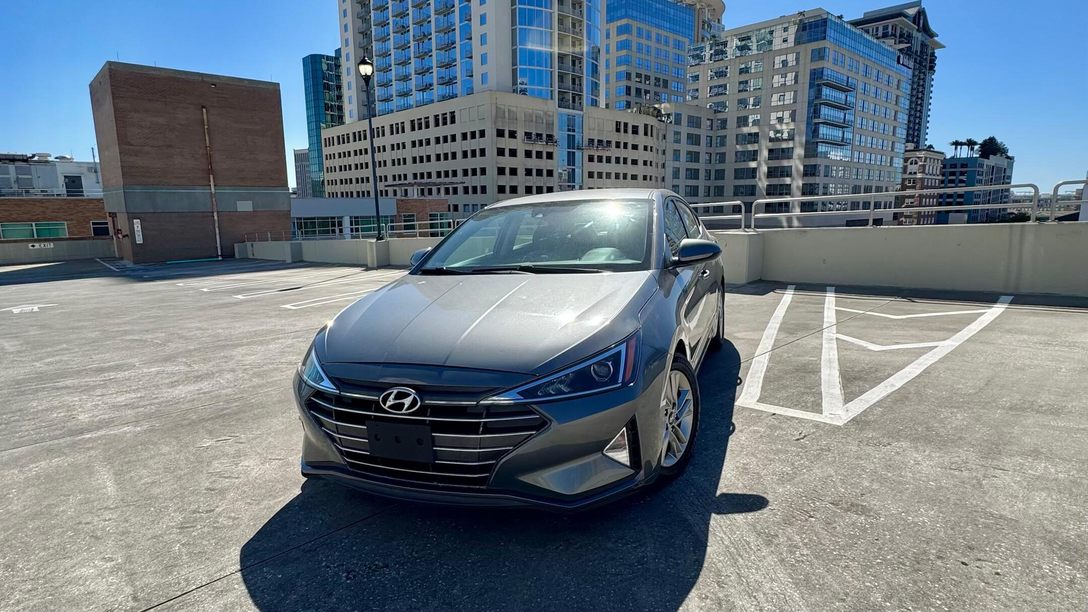 Hyundai Elantra 2019 in 