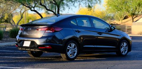 Hyundai Elantra 2020