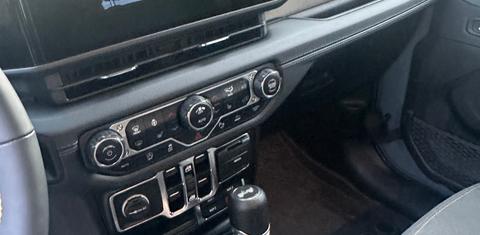 Jeep Wrangler 2024