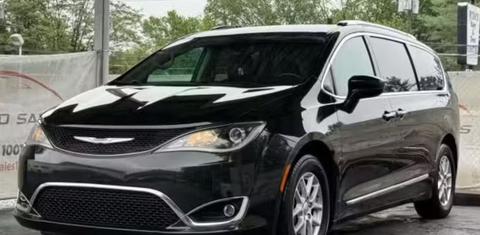 Chrysler Pacifica 2020