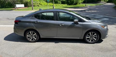 Nissan Versa 2020