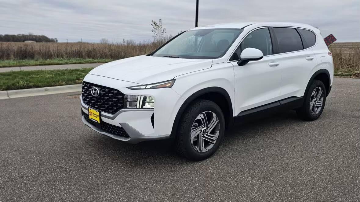 Hyundai Santa Fe 2023 in Plymouth, MN